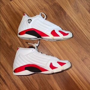 Jordan Kids White & Red Retro 5s No sole Used 5